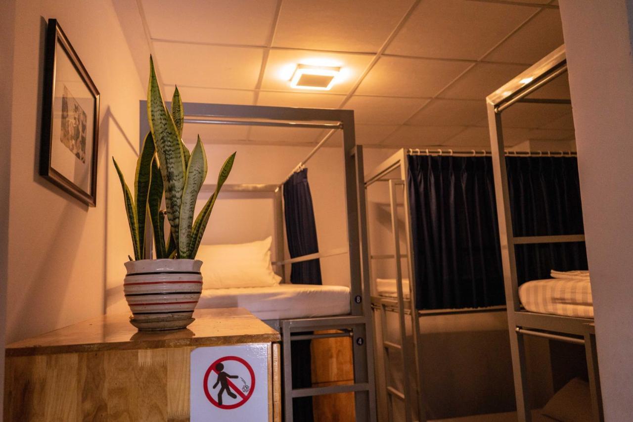 The Crib Vietnam Hostel Ho Chi Minh City Exterior photo